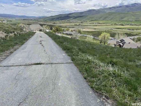 265 S Old Farm Ln E, Coalville, UT 84017
