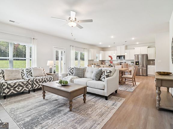 4th image of 11813 Neely Ln