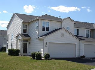 190 Half Moon Bay Ct, Romeoville, IL 60446