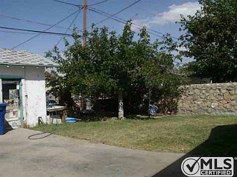 3rd image of 3601 Morehead Ave