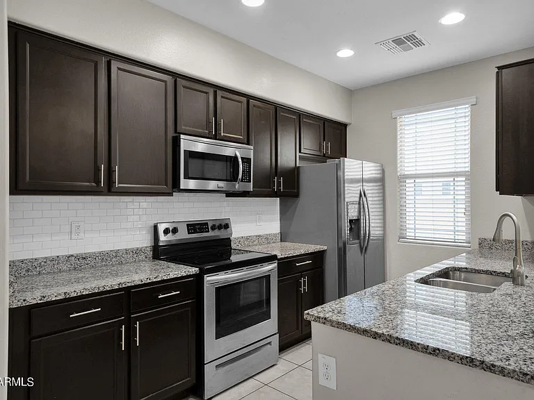 240 W Juniper Ave #1047 — Photo 7