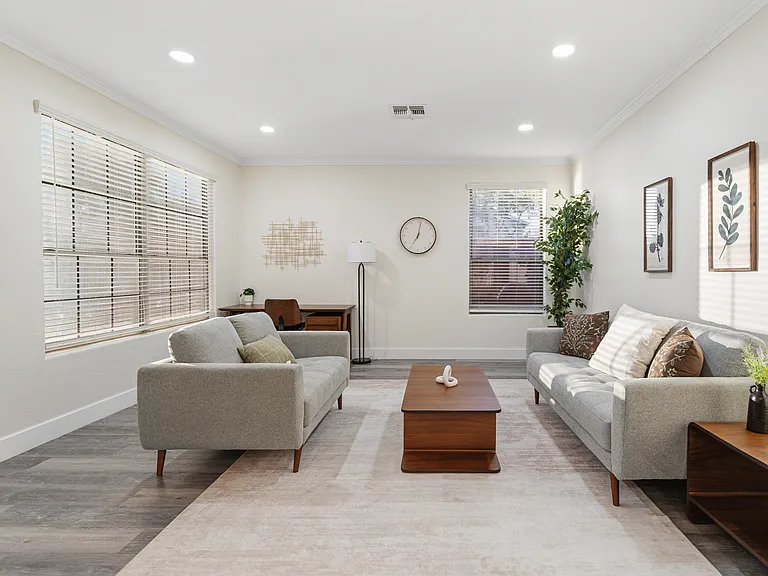 5419 S Scott Pl — Photo 17