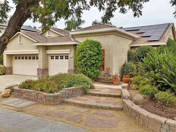 1341 Crescent Dr, Brentwood, CA 94513