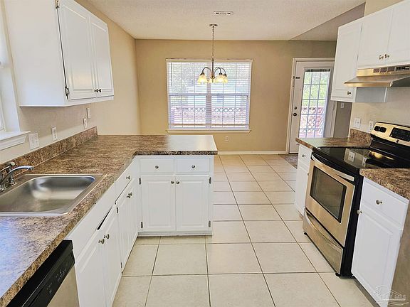 5th image of 1712 Antibes Cir
