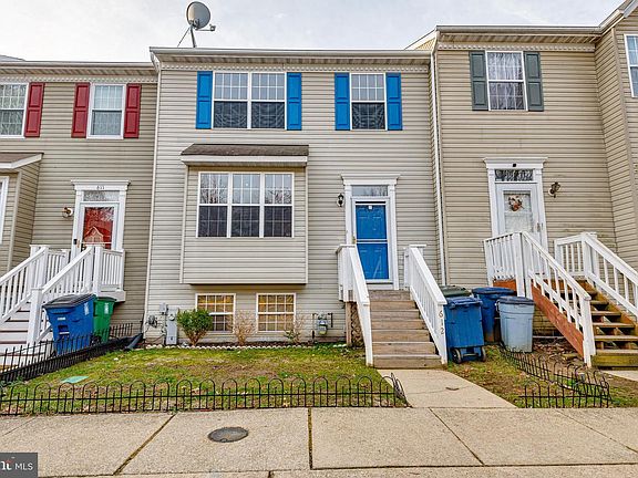 3rd image of 612 Island Creek Ct