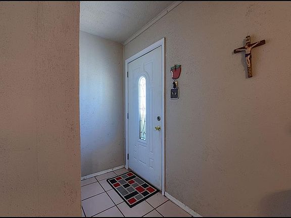 5th image of 5041 Tetons Dr