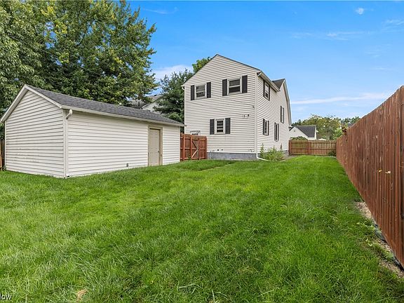 5th image of 2437 E 34th St