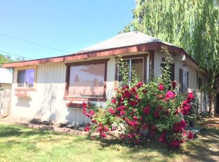 1112 Niantic St, Medford, OR 97501