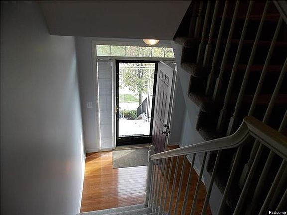 2nd image of 759 Paint Creek Dr #1