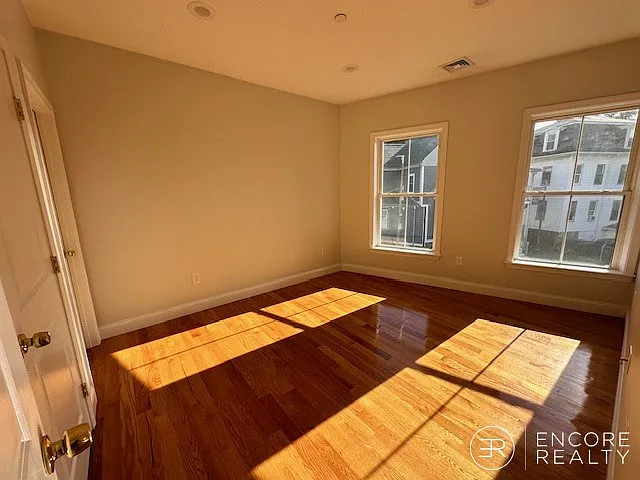 12 Dana Ave #6 — Photo 20