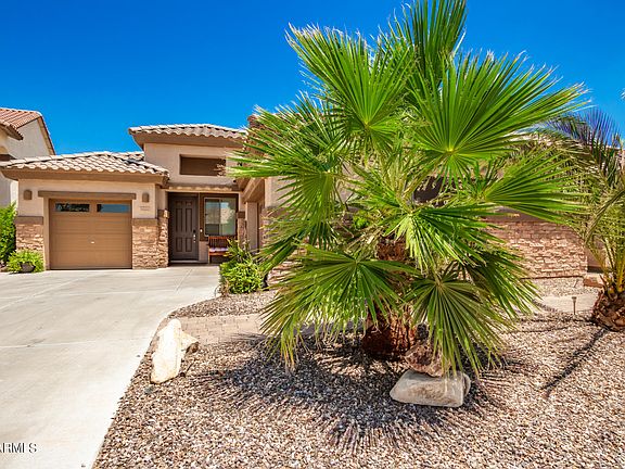 3rd image of 18161 N LARKSPUR Drive