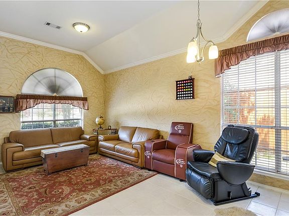 4th image of 1836 Andress Dr