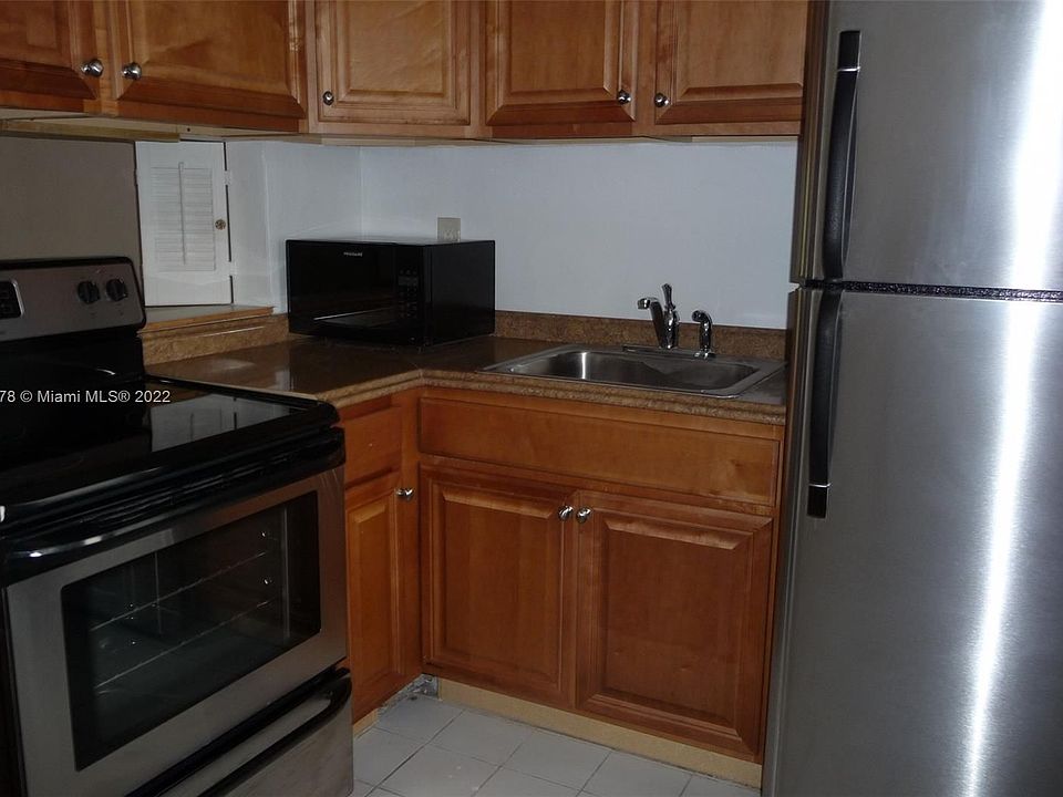 1st image of 2930 Point East Dr #211