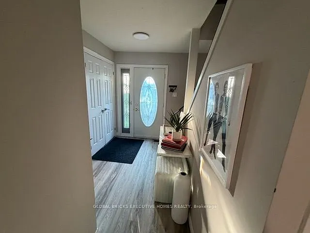 3 bed, $3,500 — Photo 2