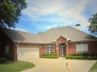 19 Chevaux Cir, Little Rock, AR 72223