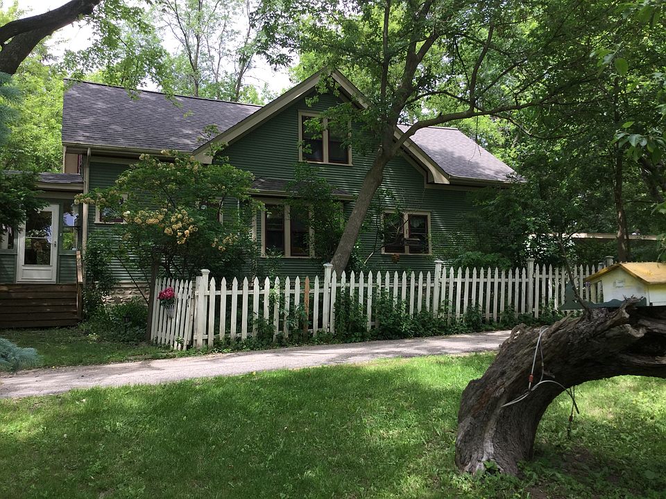 A Hidden Gem in Brookfield 