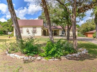 703 Rock Harbor Dr, Granbury, TX 76048