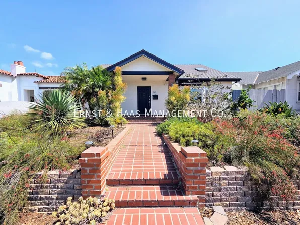 242 Ximeno Ave, Long Beach, CA 90803