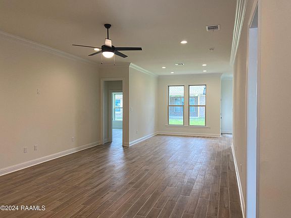 2nd image of 102 Fairdale Dr