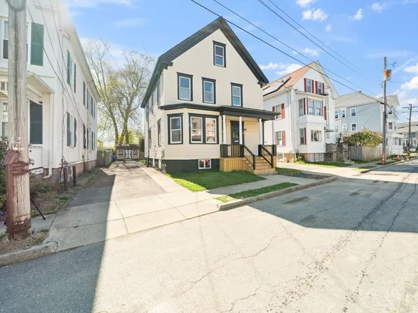 19 Richmond St, New Bedford, MA 02740