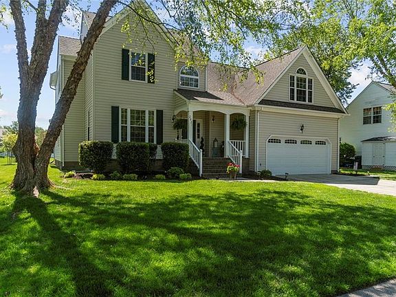 2nd image of 2821 Pleasant Acres Dr
