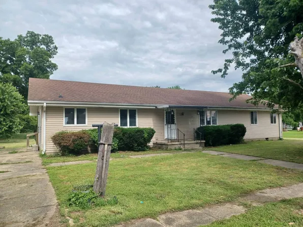 215 N 3rd St, Johnsonville, IL 62850