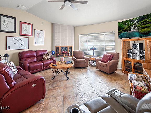 2nd image of 2735 Kiowa Blvd S