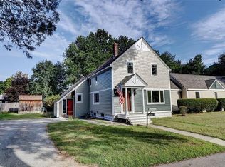 14 Prospect St, Barrington, RI 02806