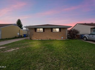 802 W Capistrano Ave, Toledo, OH 43612