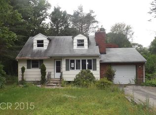 17 Hightop Rd, West Milford, NJ 07480