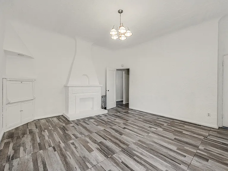 1619 Walnut St #D — Photo 2