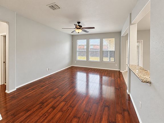 4th image of 1678 Chukar Dr