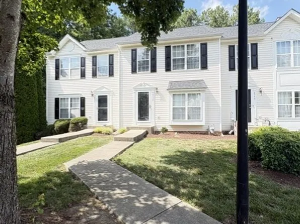 8738 Springwater Dr, Henrico, VA 23228