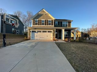 4708 Green Mountain Dr, Charlotte, NC 28215