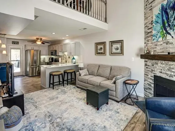 1008 Highlands Dr, Charlottesville, VA 22901