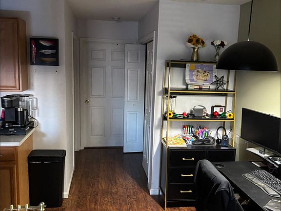 4th image of 2738 W Tharpe St APT 1001