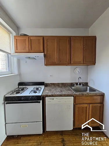 1364 W Estes Ave #2N Photo 1