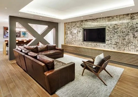 Rented by Compass | media 9