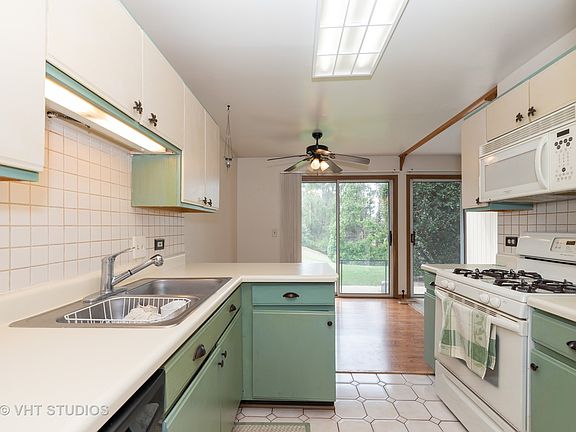 5th image of 633 Mallard Ct #C1