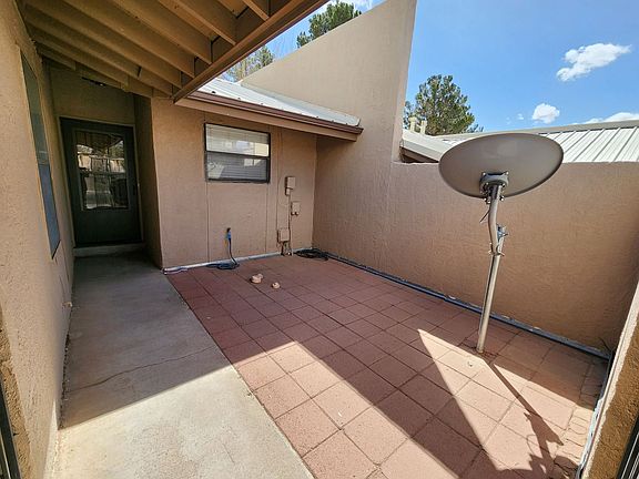 4th image of 3224 Hillrise Dr