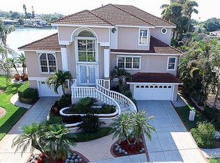 6331 Pasadena Point Blvd, Gulfport, FL 33707
