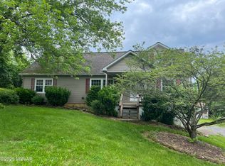 315 Clinton St, Jersey Shore, PA 17740