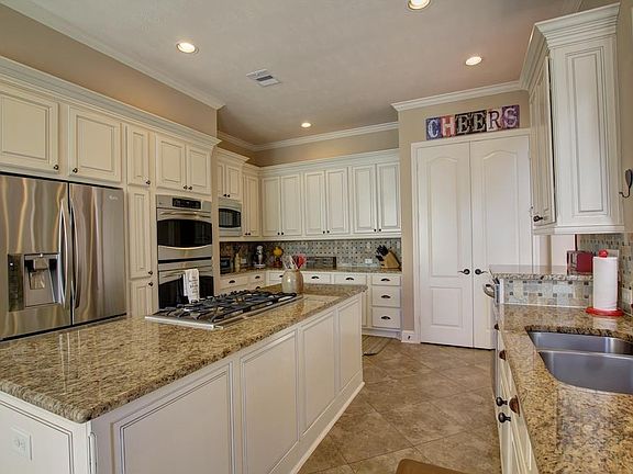 5th image of 9807 W Blanco Bend Dr