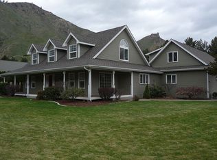 2000 Center Court Dr, Wenatchee, WA 98801