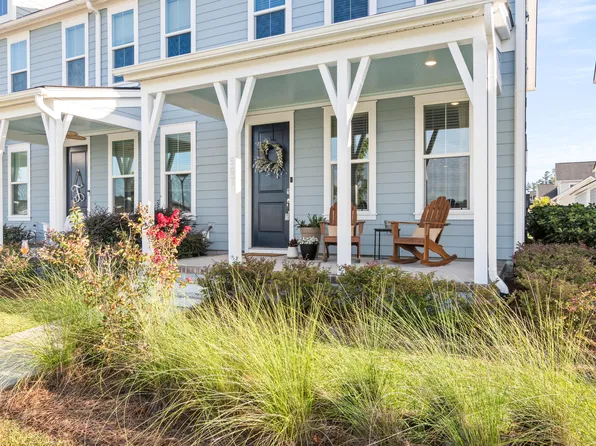 567 Blueway Ave, Summerville, SC 29486