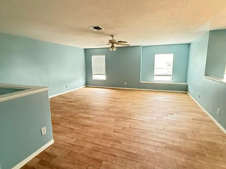 230 Rob Roy Dr — Photo 9