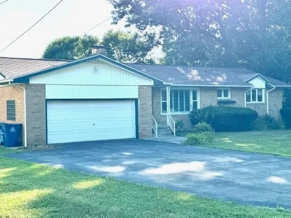 919 Shady Ln NE, Warren, OH 44484