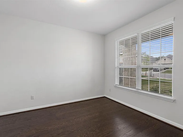236 Prato Pl — Photo 7