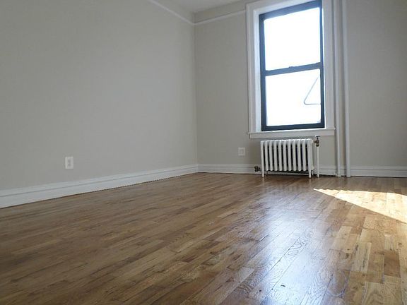 3rd image of 2523 31st Ave APT B45