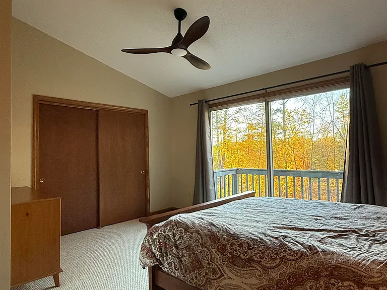 25 Apple Ln #B — Photo 8